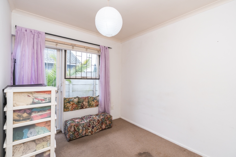 2 Bedroom Property for Sale in Thornton Western Cape